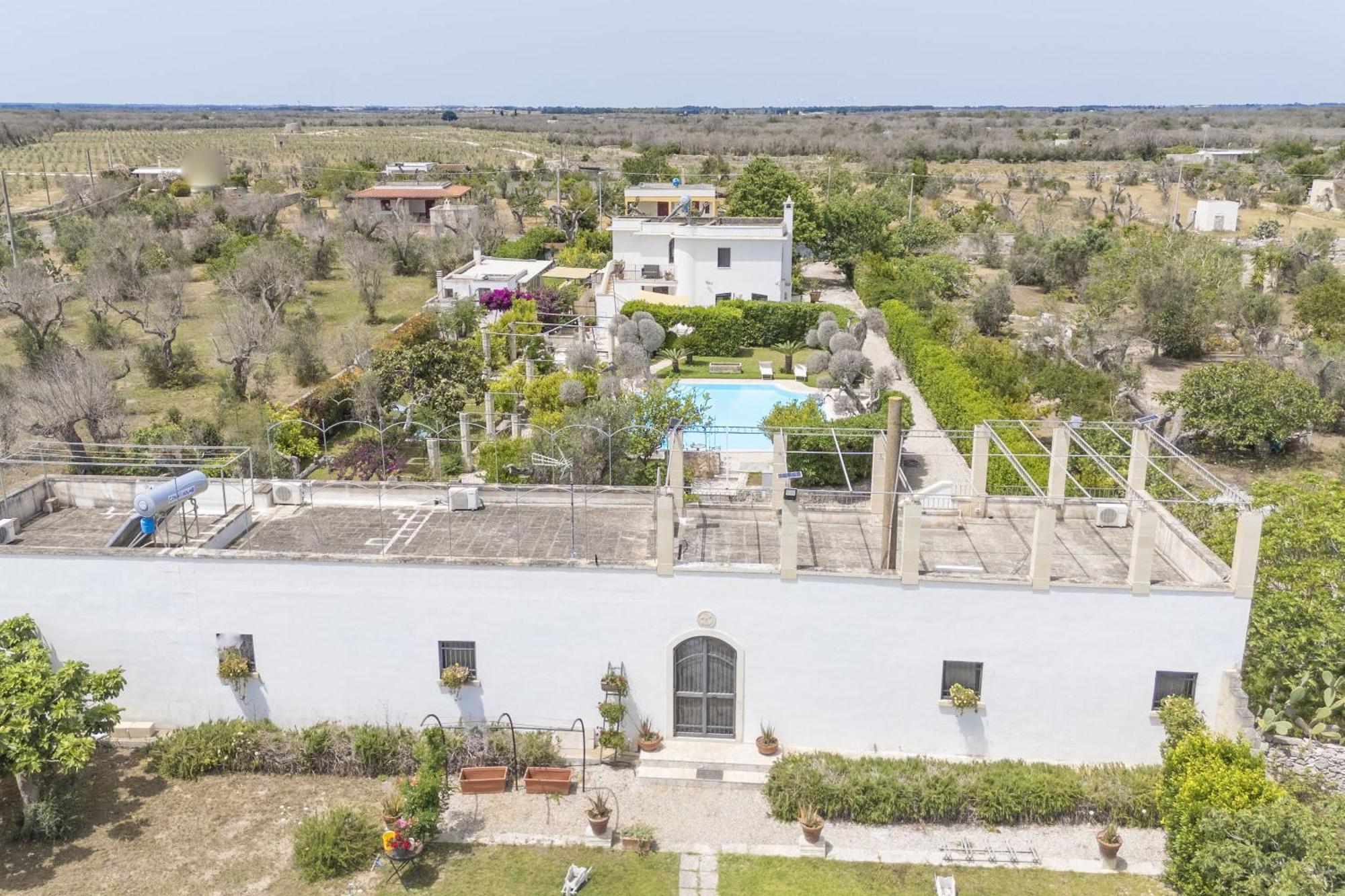 Villa Lisa Garden And Pool - Happy Rentals Мелендуньо Екстериор снимка
