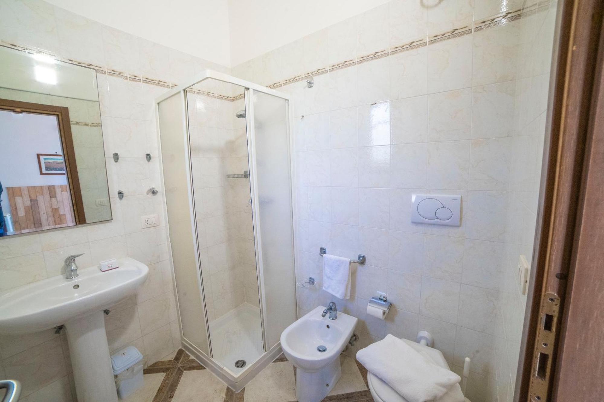 Villa Lisa Garden And Pool - Happy Rentals Мелендуньо Екстериор снимка