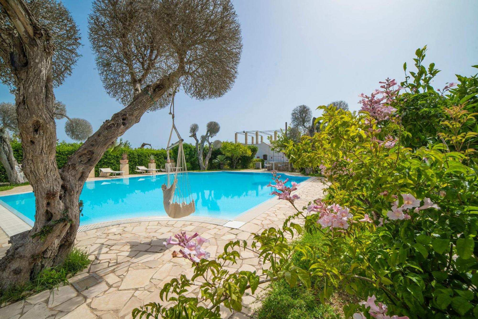Villa Lisa Garden And Pool - Happy Rentals Мелендуньо Екстериор снимка